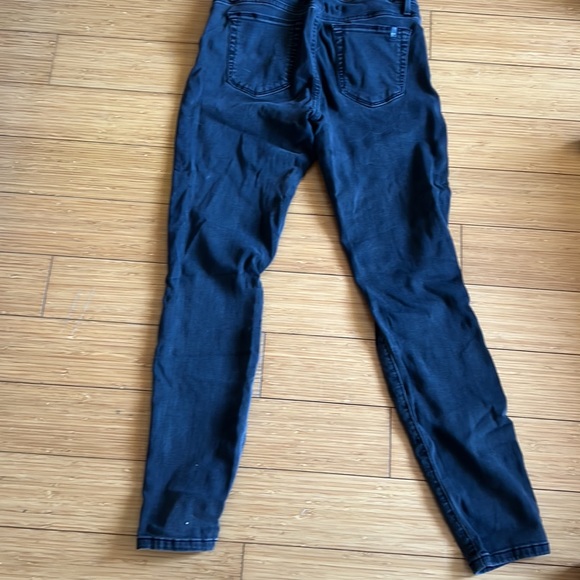 Joe’s Jeans Flawless The Vixen Sassy Skinny Ankle - Picture 2 of 5